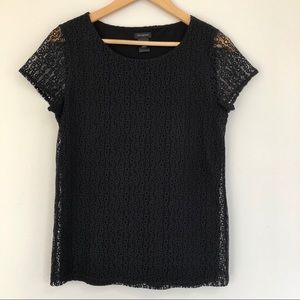 Closet closing, make offer! Ann Taylor Black Short Sleeved Lace Top S